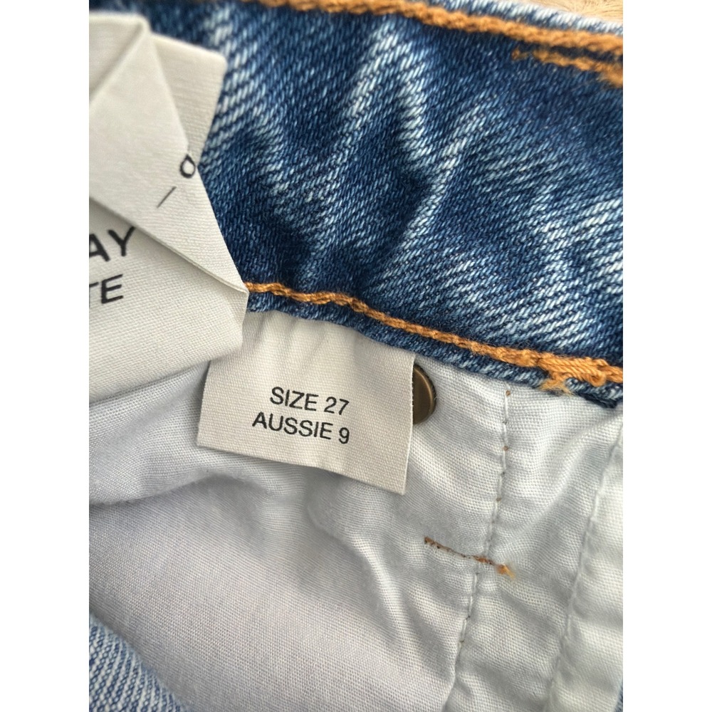 Rollas Dusters Short Light Blue Denim High Rise Raw Hem Size 27 NEW - Picture 6 of 7